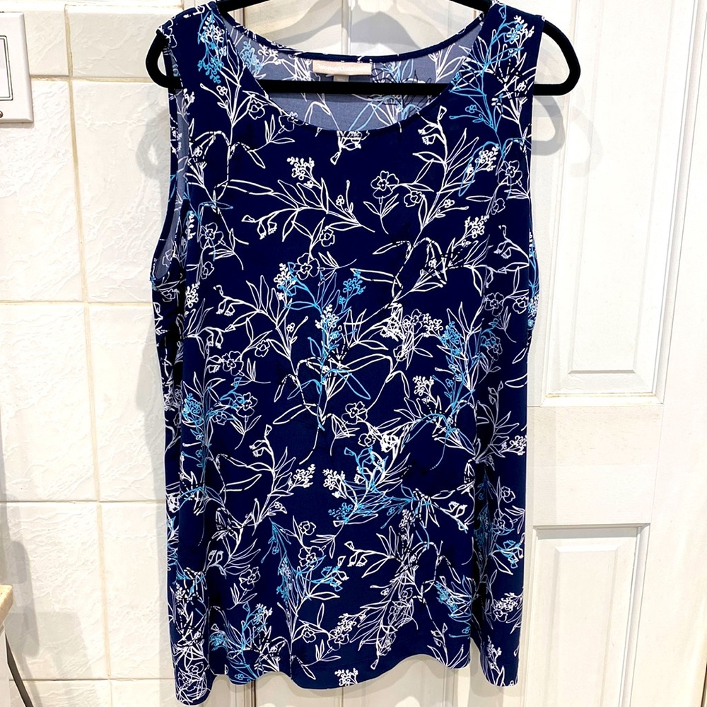 Navy Blue floral design sleeveless career blouse 18/20